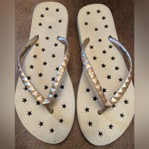 SHOWAFLOPS flip flops perfect for the pool or gym ..beach sandals / shower shoes